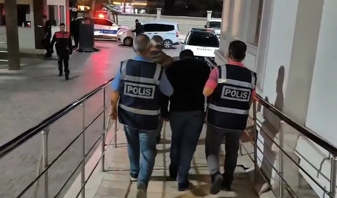 Arsız hırsız kameraya el sallamıştı: Bir saat sonra yakalandı