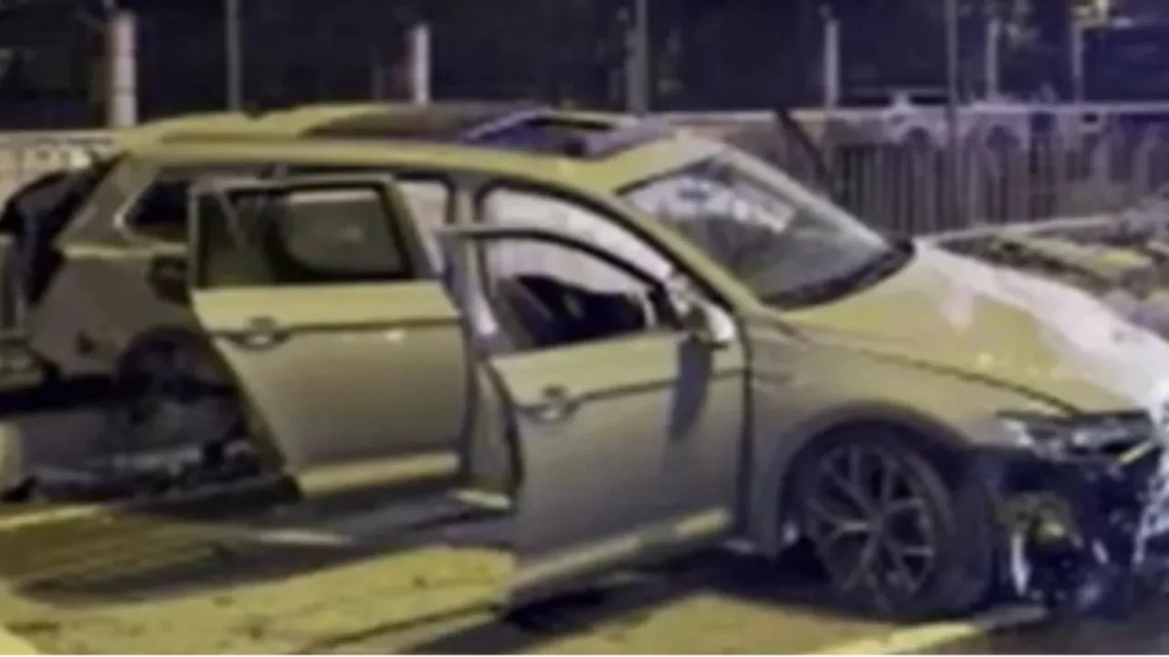 E-5 yolunca feci kaza: Makas atarak gidiyordu, yan yola uçtu