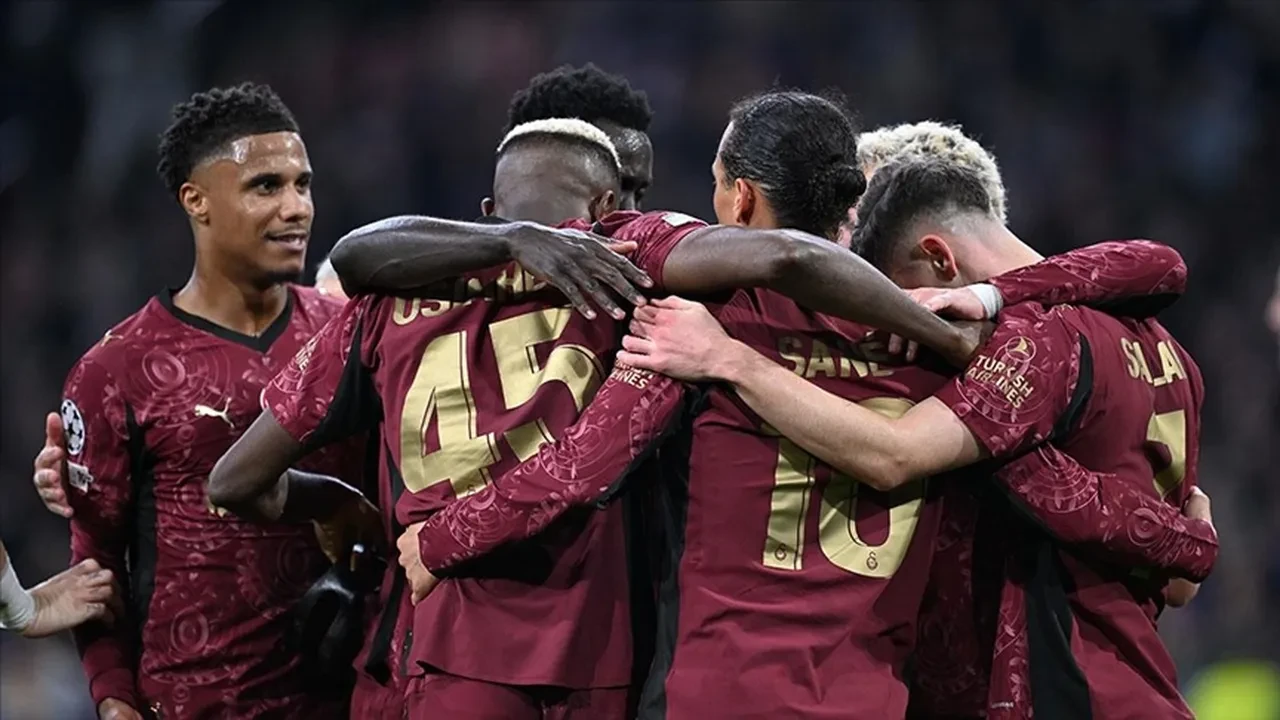 Galatasaray'ın Şampiyonlar Ligi'ni ilk 8'de bitirme ihtimali! Tüm olasılıklar hesaba katıldı