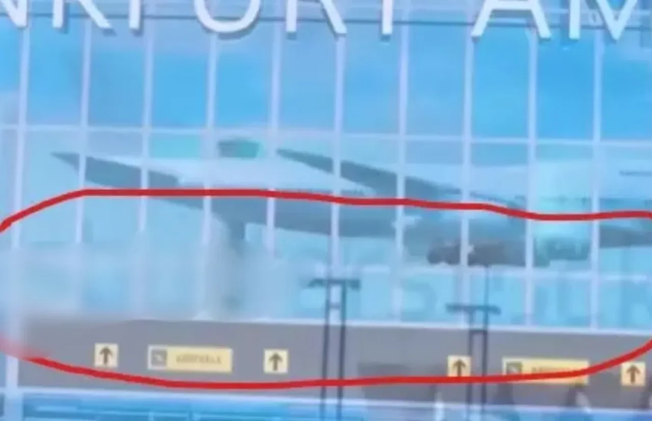 Hande Erçel ile Barış Arduç'un dizisindeki prodüksiyon hatası seyircinin gözünden kaçmadı