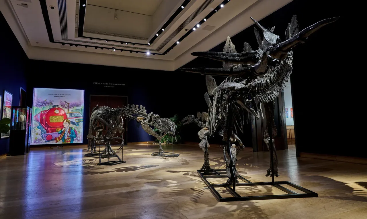 Kara para aklama davası kapsamında 15 milyon yıllık dinozor iskeletlerine el kondu