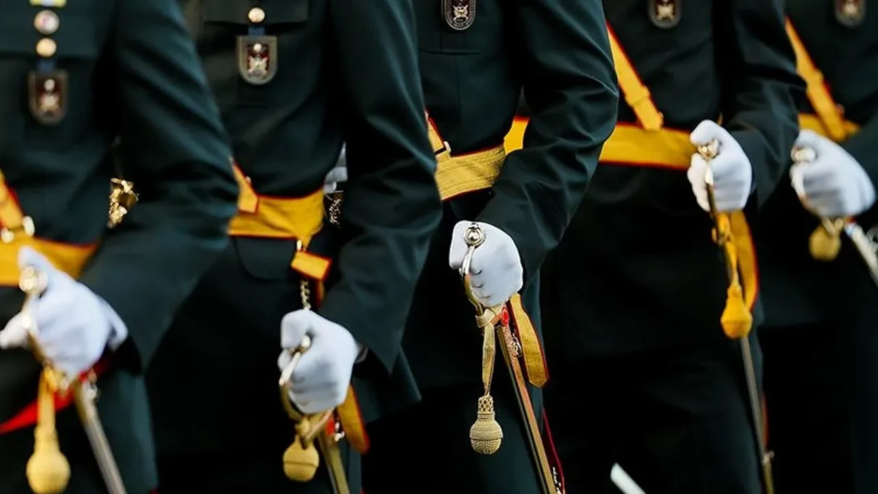 MSÜ'deki Suriyeli öğrenciler TSK'da görev alacak mı? MSB'den iddialara net cevap