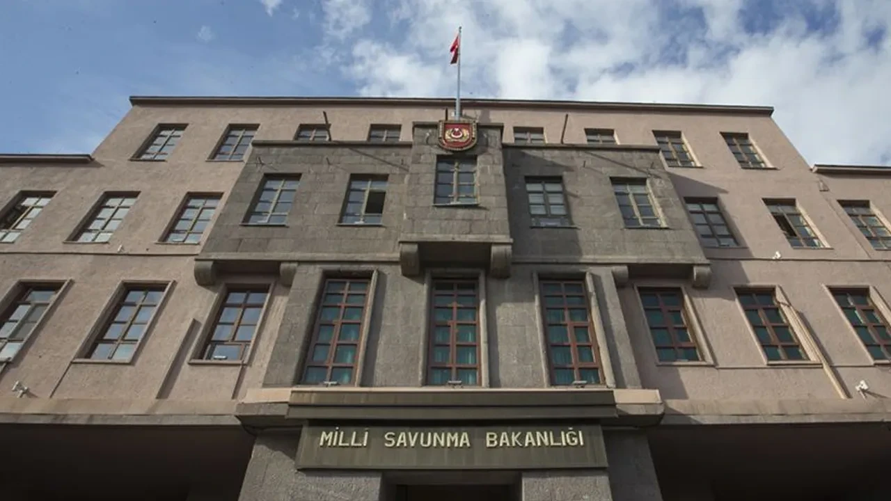 MSÜ'deki Suriyeli öğrenciler TSK'da görev alacak mı? MSB'den iddialara net cevap