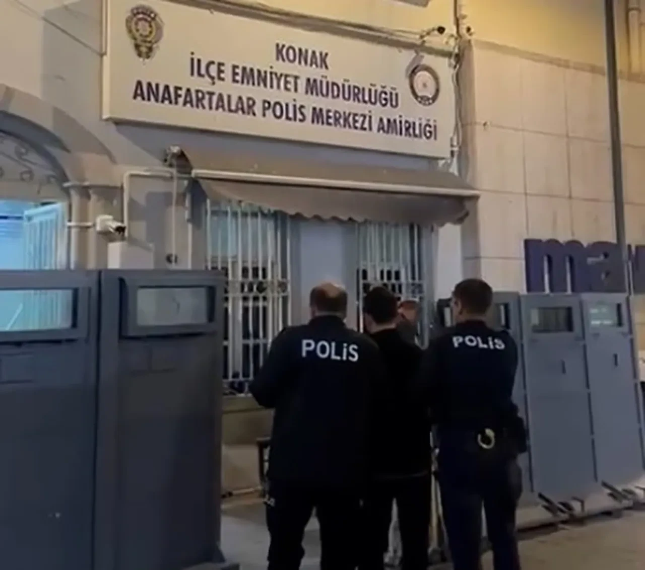 Polisin şüphesi yanıltmadı! Durdurulan şahıs uyuşturucu taciri çıktı