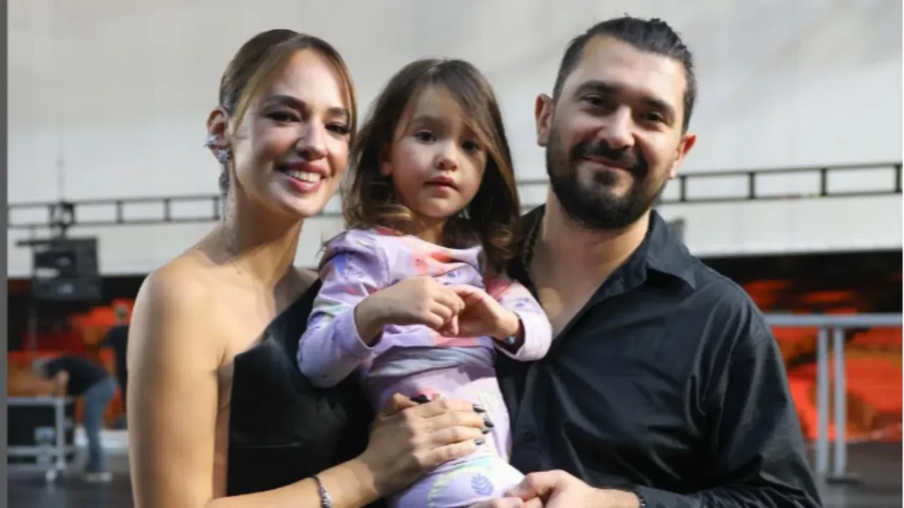 Seda Bakan çocuklarının bakıcısıyla filmde buluştu