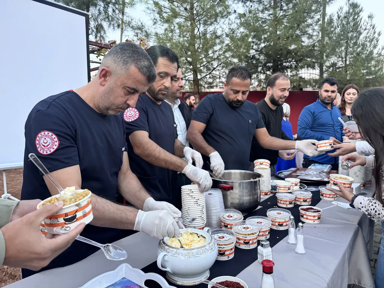 Siirt'te unutulmaya yüz tutmuş gelenek yaşatıldı: Danuk Şöleni'nde kazananlar kaynadı!