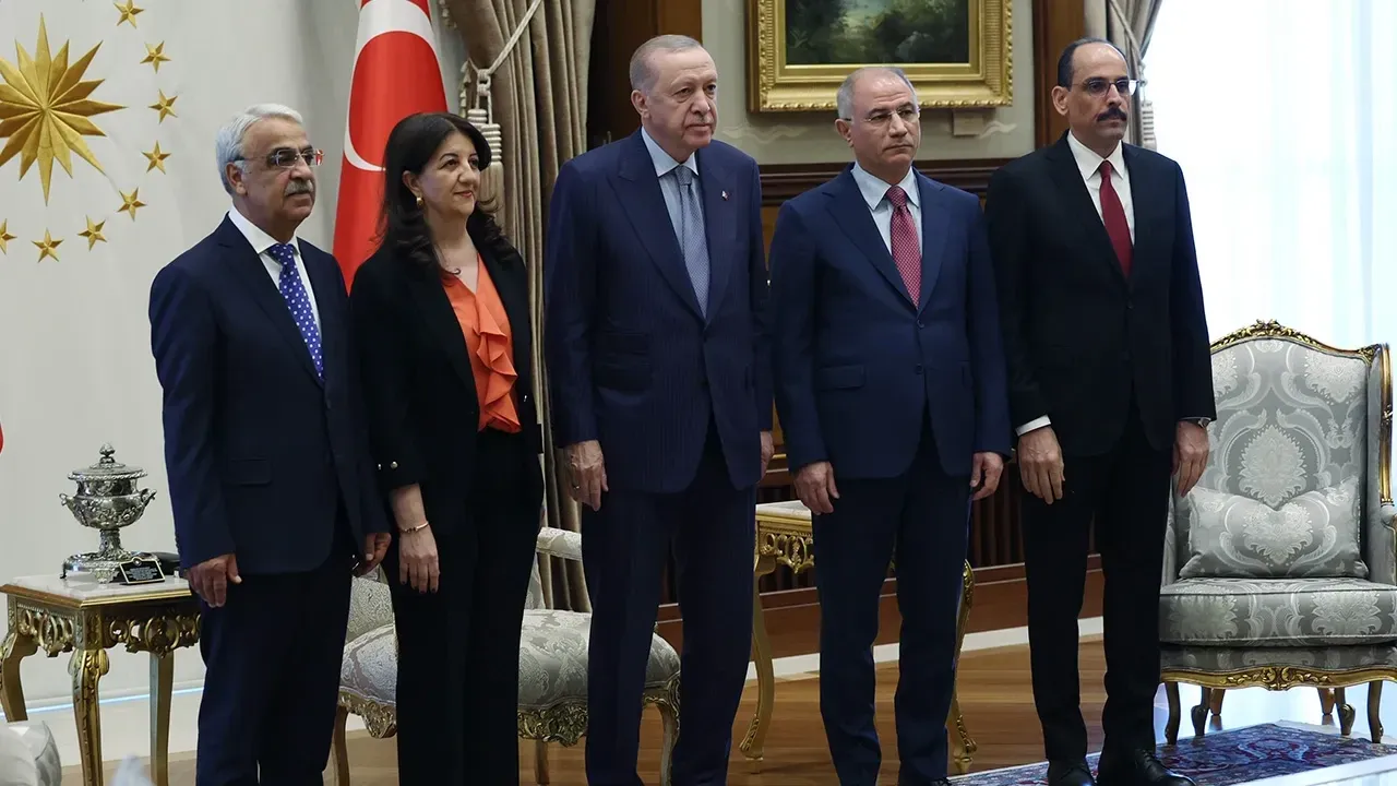 Terörsüz Türkiye sürecine aykırı adımlar! Milli İstihbarat Teşkilatı takibe aldı