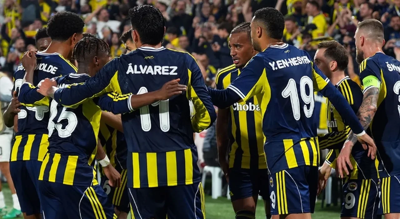 TRT 1 şifresiz Fenerbahçe maçı frekansı! Şifreli kanal uyarısı için maç frekans bilgileri