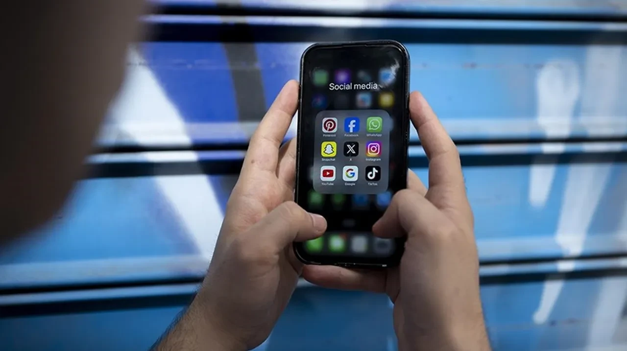 Uzmanlardan kritik sosyal medya uyarısı! Sakın bu videoları izlemeyin!