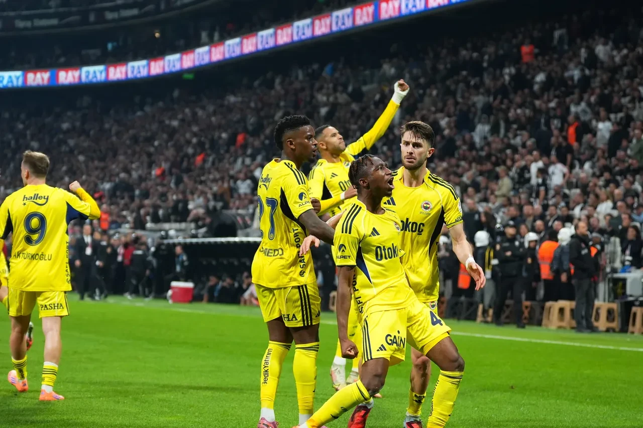 Viktoria Plzen Fenerbahçe maç kadrosu! Viktoria Plzen Fenerbahçe muhtemel ilk 11'leri belli oldu