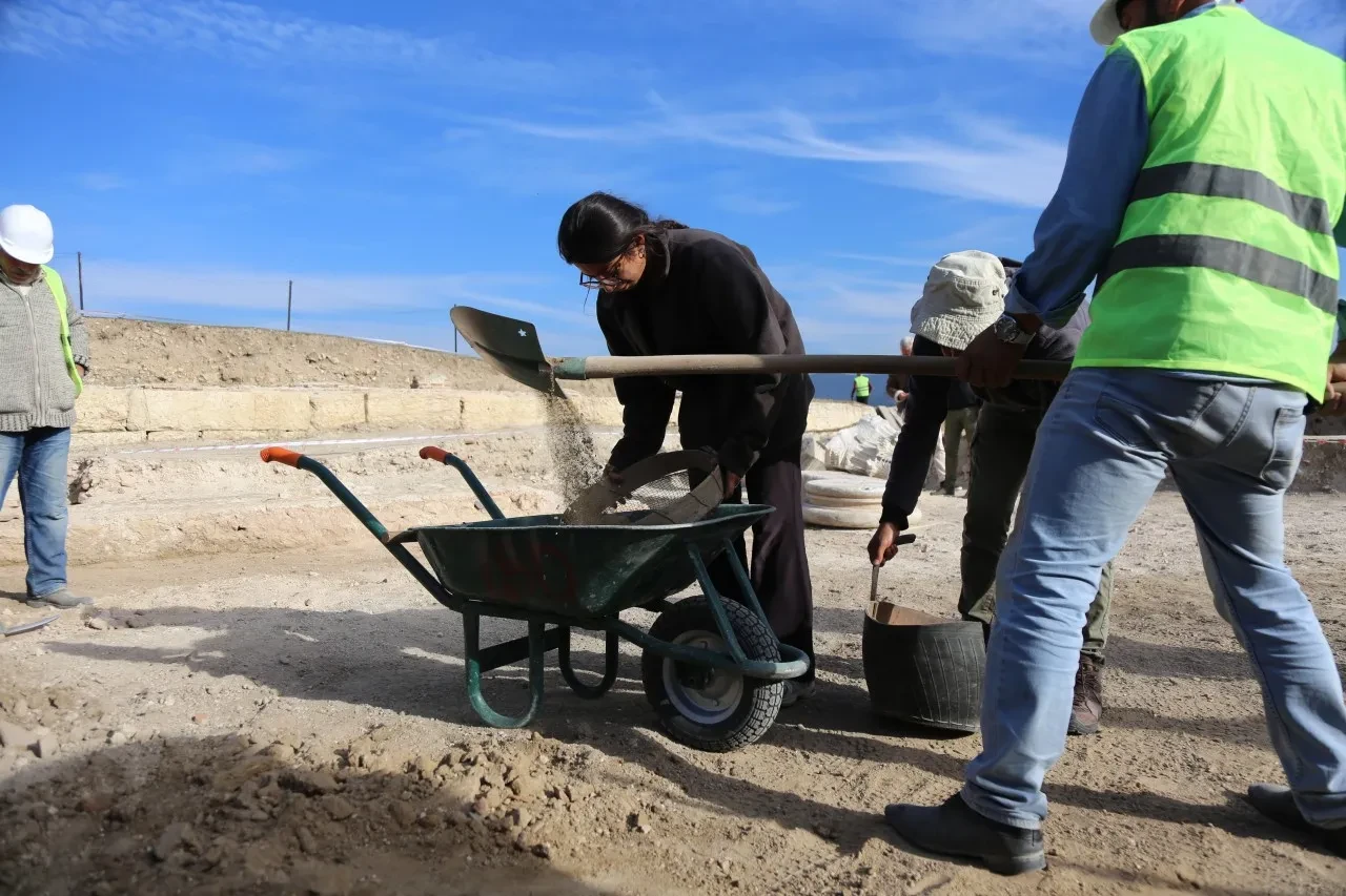 Yapay zeka 2 bin yıllık tarihi canlandırdı: Pompeiopolis'in görkemi ortaya çıktı