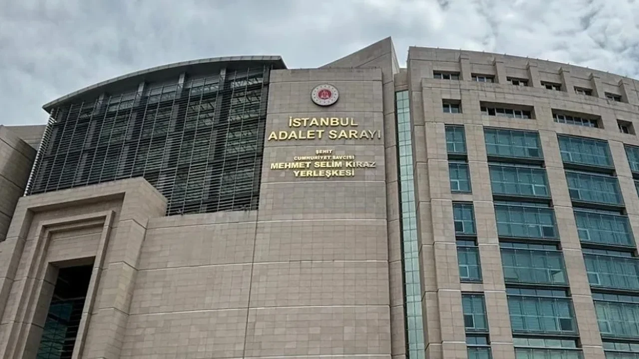 Eyüpspor ve eski Kasımpaşa kulüp başkanları gözaltına alındı! Bahis soruşturması kulüplere sıçradı