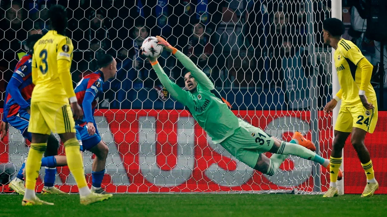 Fenerbahçe Viktoria Plzen'e takıldı: UEFA Avrupa Ligi'nde puanlar paylaşıldı!
