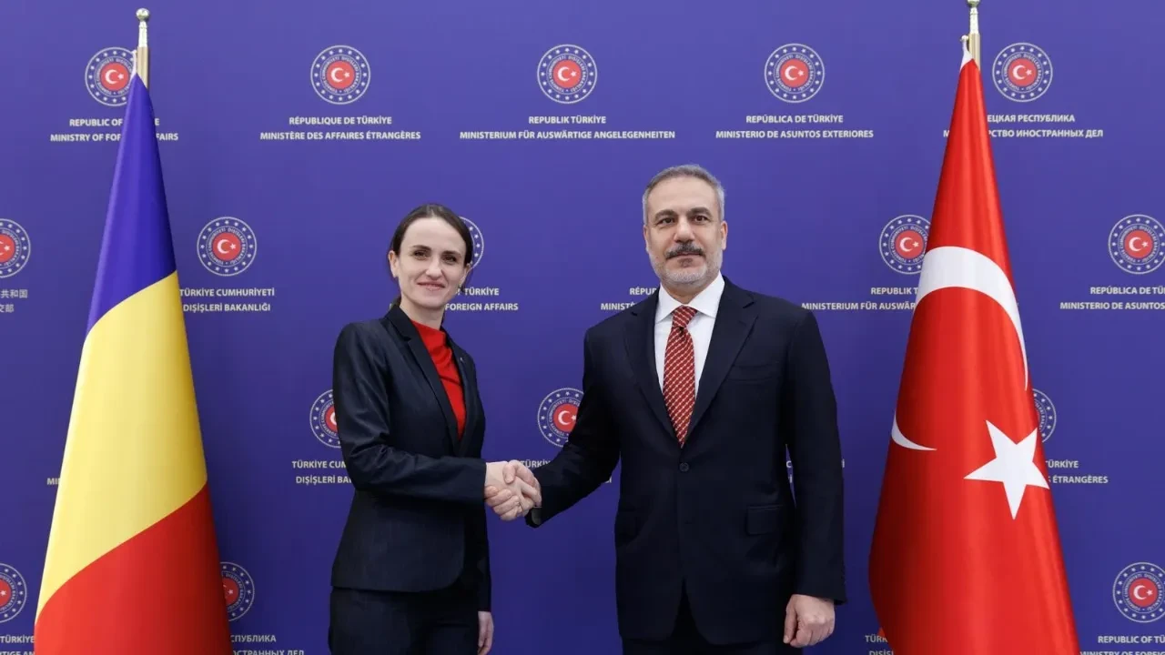 Hakan Fidan, Roman mevkidaşıyla görüştü!