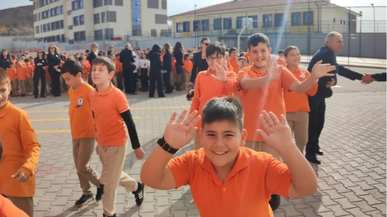 Okullarda ilk ara tatil başladı