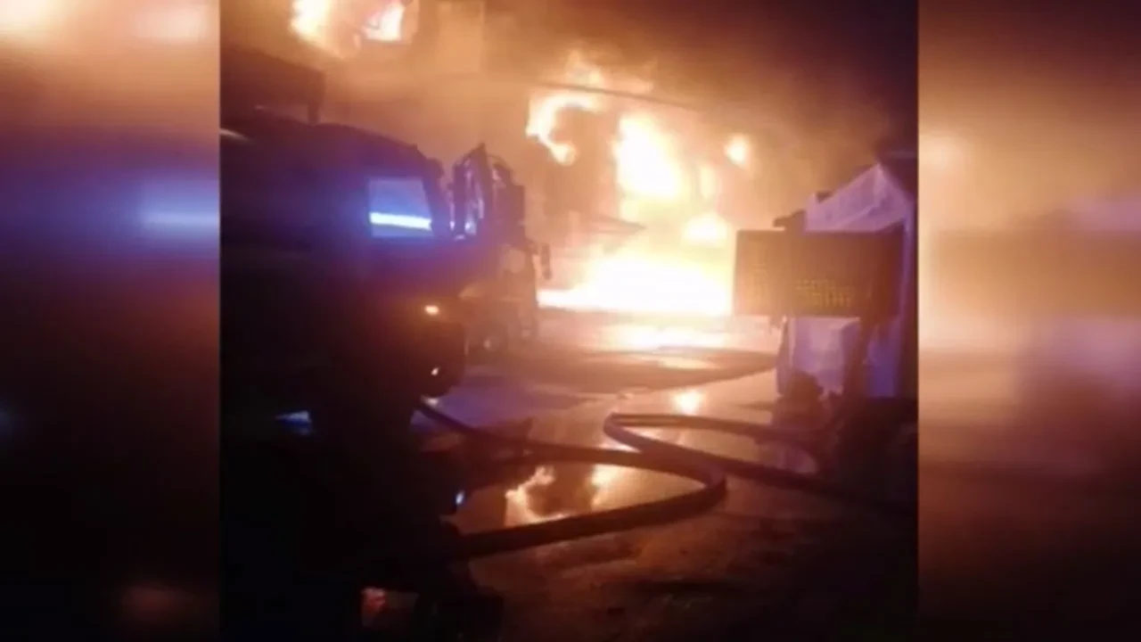 Adana'da iş yerinde korkutan yangın
