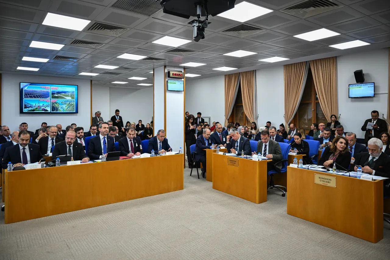 CHP'li isimden yeni skandal! Tüp şovu ile gündeme gelmişti, şimdi banka krizi ortaya çıktı