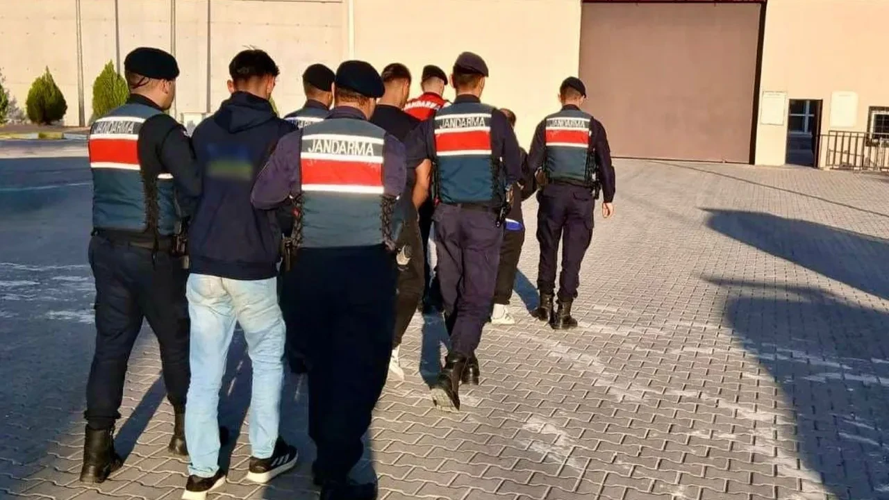 Gaziantep’te hırsızlık şüphelisi 19 zanlı yakalandı