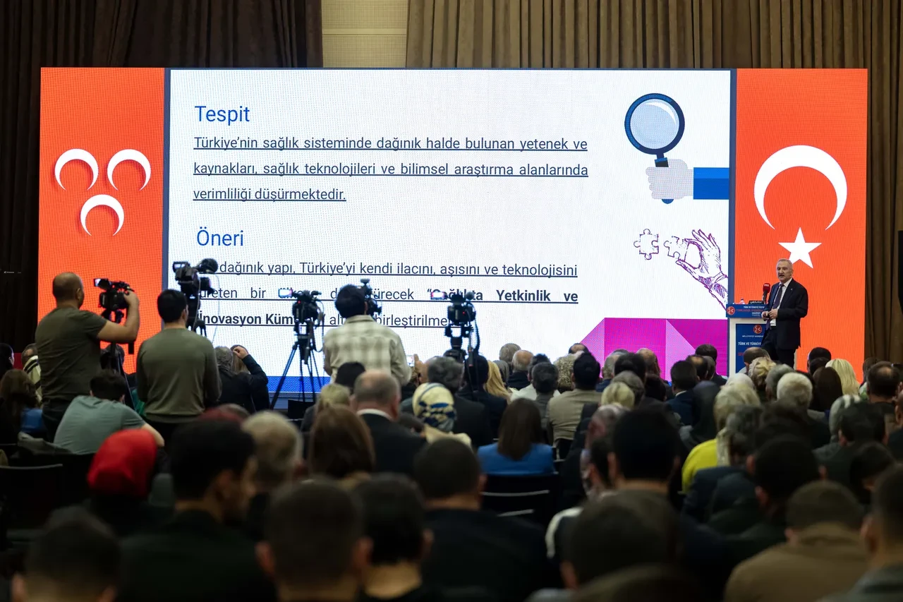 MHP'den sağlık sistemine yeni model önerisi