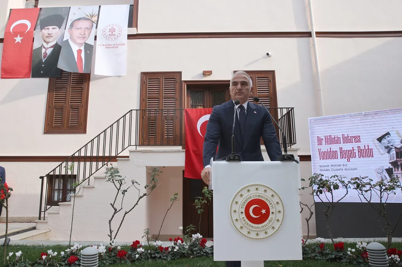 Atatürk ve ailesinin eşyaları yıllar sonra Selanik'teki evinde