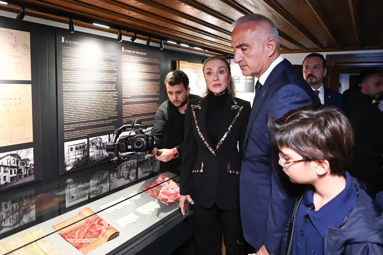 Atatürk ve ailesinin eşyaları yıllar sonra Selanik'teki evinde