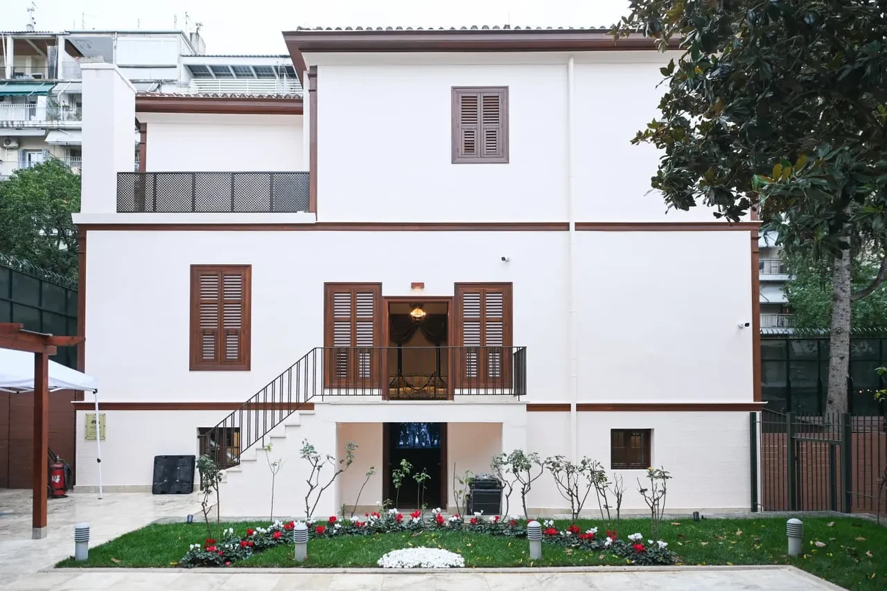 Atatürk ve ailesinin eşyaları yıllar sonra Selanik'teki evinde