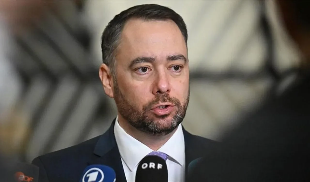 Belçikalı bakan kabusu yaşadı! Uçağı peş peşe arıza verdi: Acil iniş yaptı