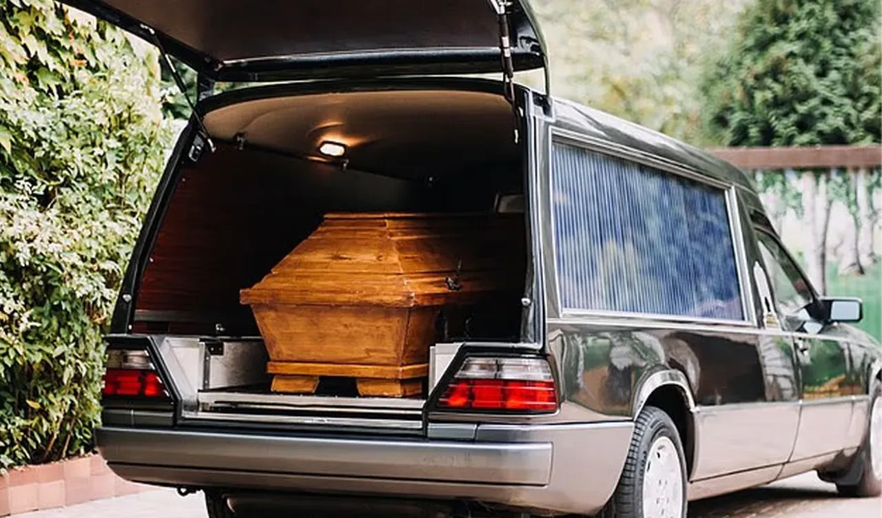 Cenaze hazırlıkları yapılırken olağanüstü bir durum gerçekleşti, herkes şoke oldu