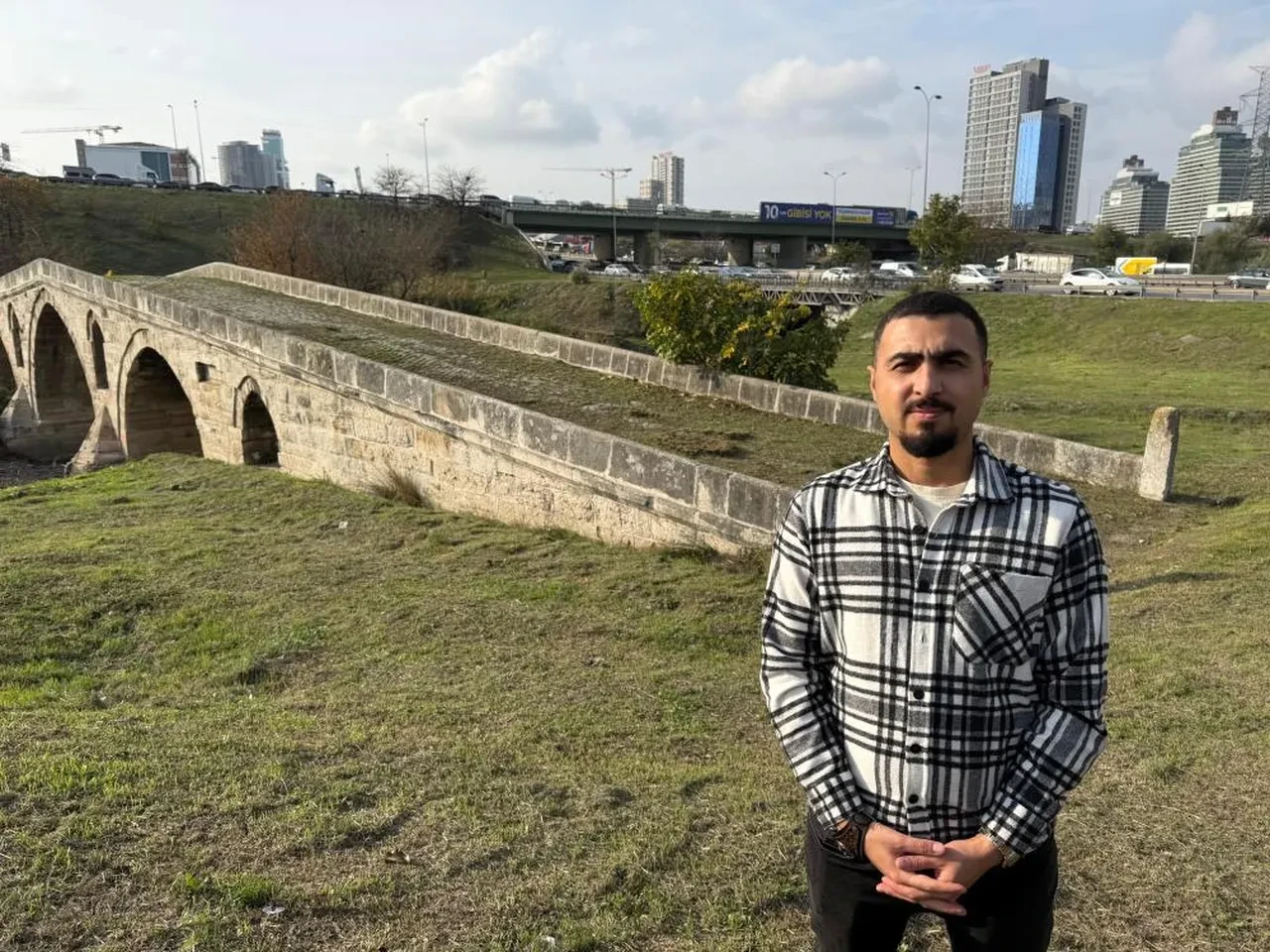 E-5'in yanında unutulan tarih: Mimar Sinan'ın 470 yıllık eseri Haramidere Köprüsü içler acısı halde