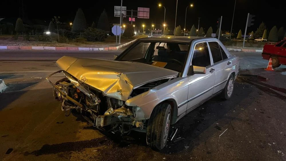 Karaman'da zincirleme kaza: 1 kişi yaralandı