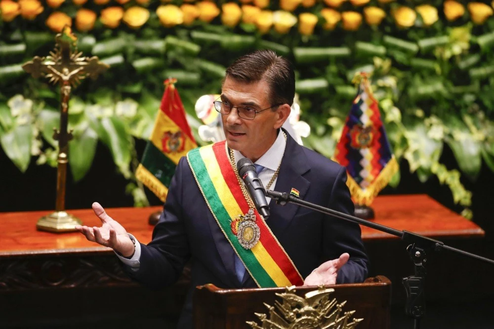 Bolivya'da yeni dönem başladı: Devlet Başkanı Rodrigo Paz yemin etti