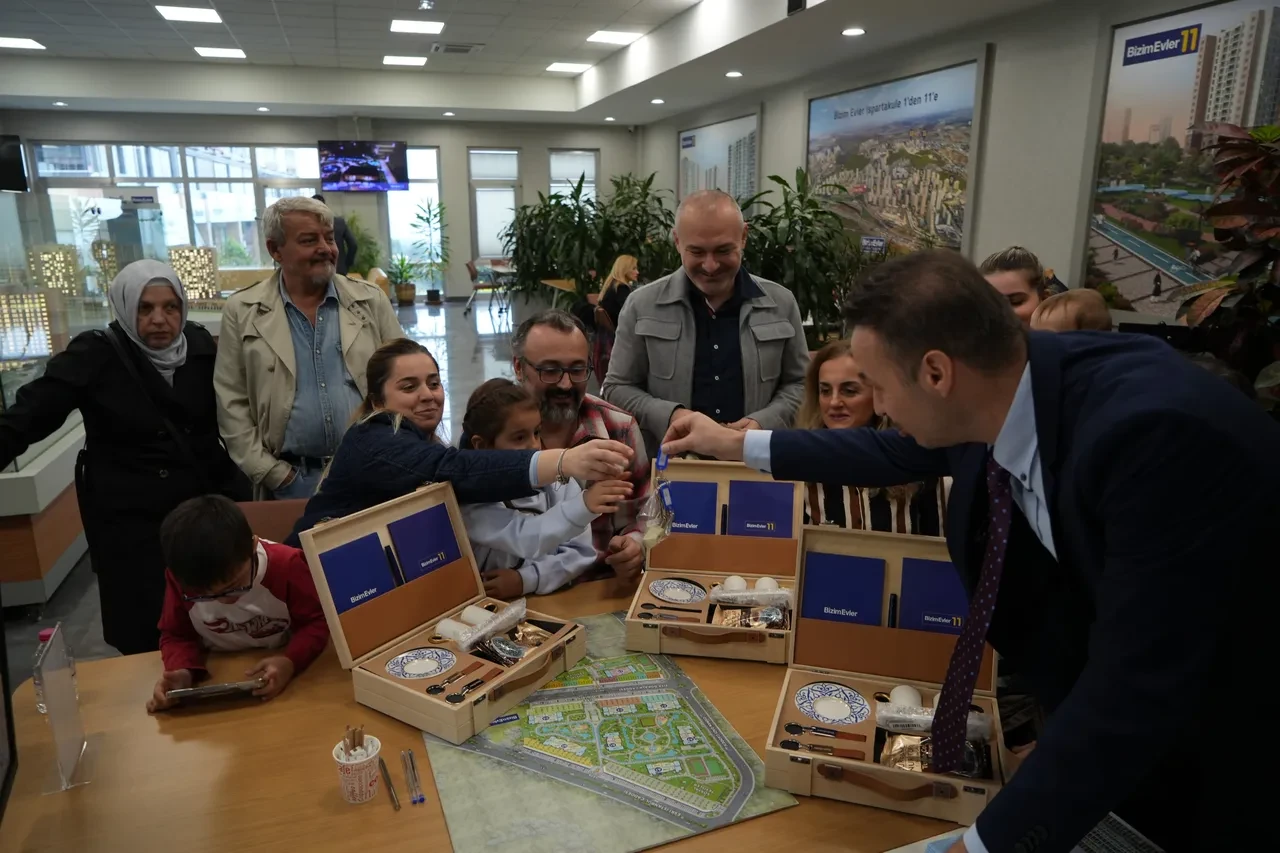 ‘Bizim Evler 11' projesinde anahtar teslim heyecanı: Güven veren konut arayanların tercihi