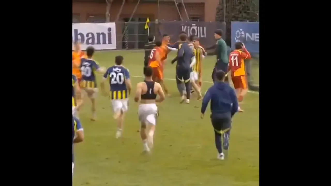 Dev derbi öncesi ortalık kızıştı: Yumruklar havada uçuştu!