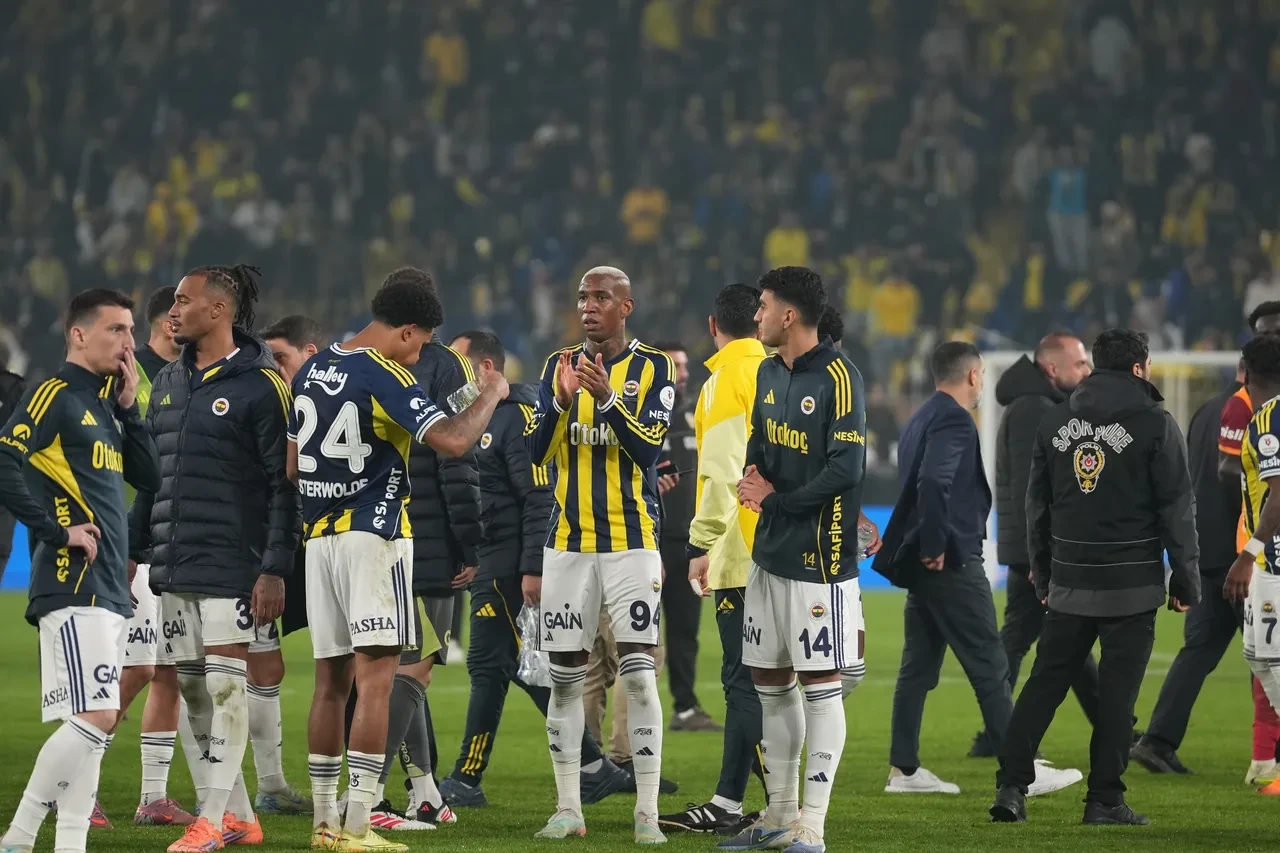 Fenerbahçe Galatasaray maç sonucu kaç kaç? Derbiyi kim kazandı?