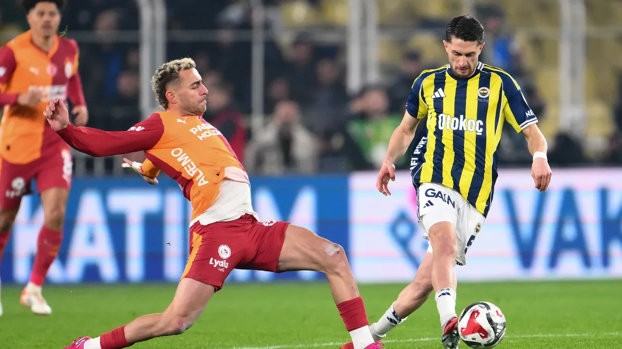 Fenerbahçe'de İsmail Yüksek'ten hakeme tebrik!