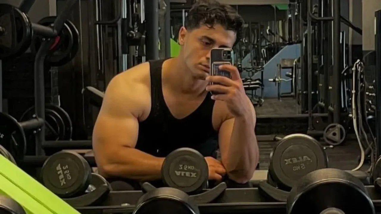 Genç sporcu evinde ölü bulundu