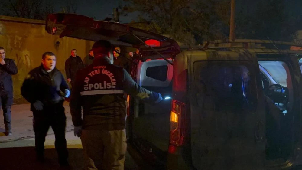 Kayseri'de bıçaklı dehşet! Cami yanındaki kavgada yaralanan gence babasından isyan: "1 hafta sonra askerdi"