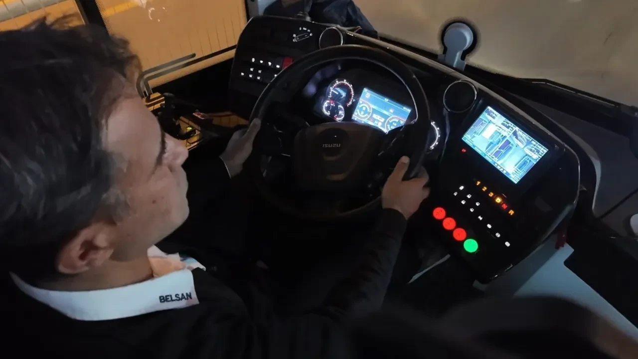 Şanlıurfa'da şehir kahramanlarına özel klip: 800 şoför, günde 50 bin kilometre yol kat ediyor