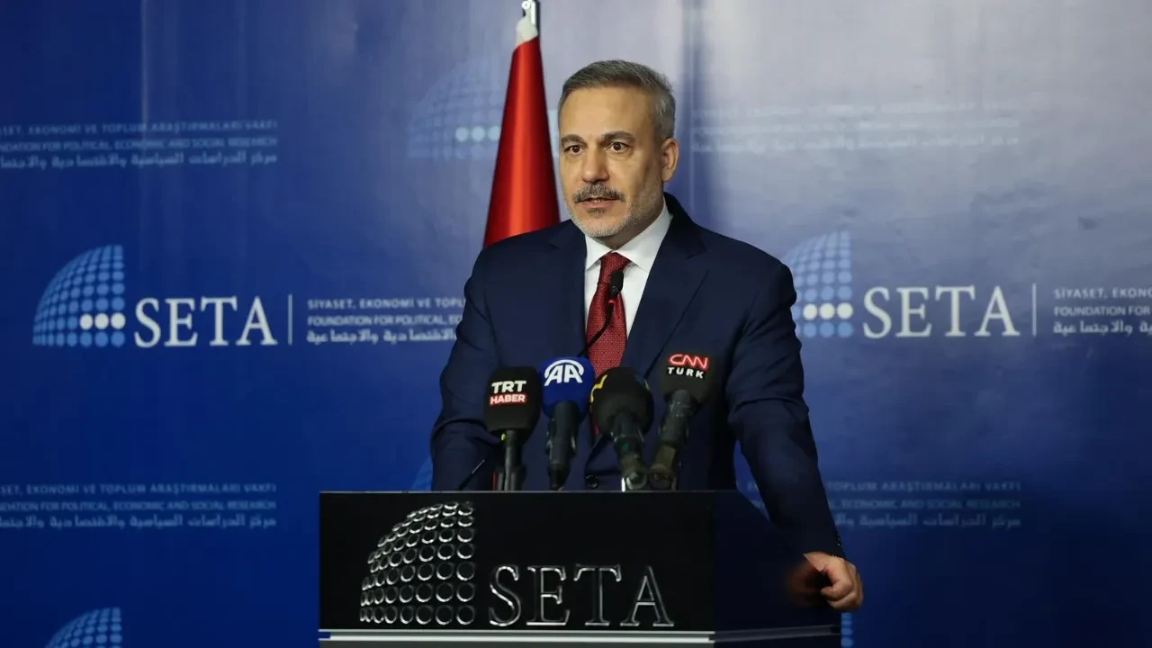 Bakan Fidan'dan YPG'ye net mesaj: 