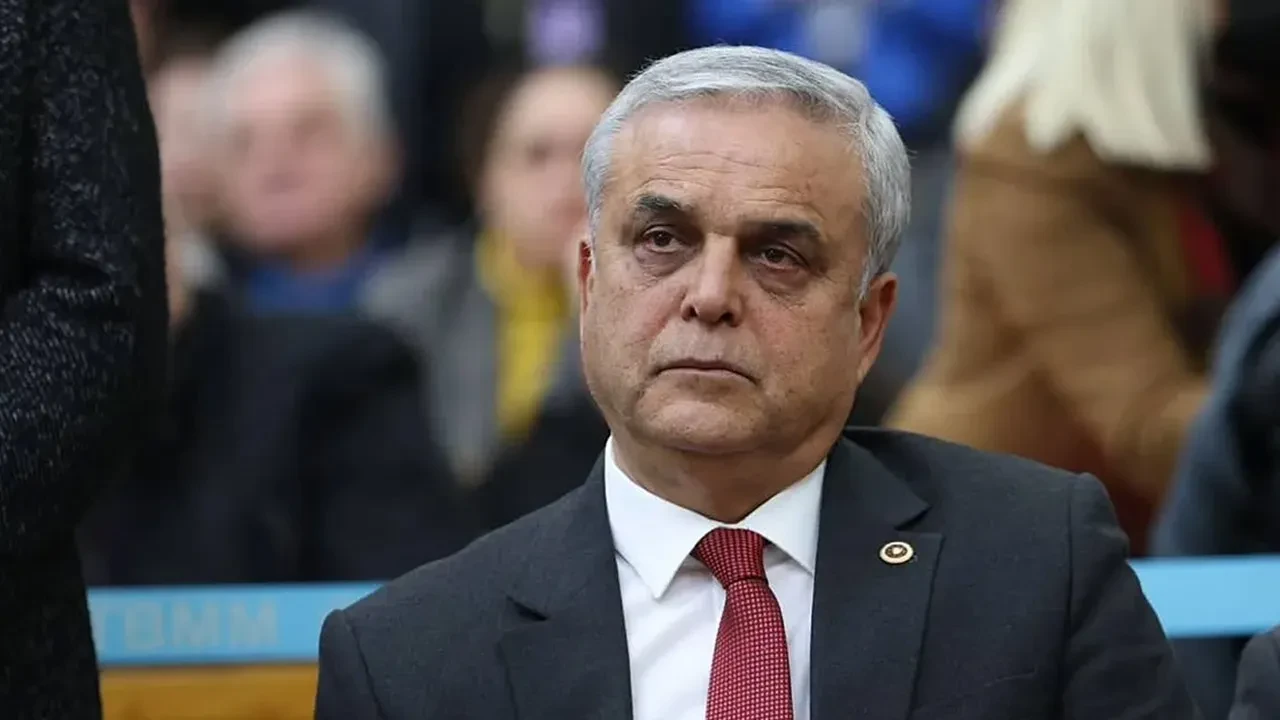 CHP'den istifa eden Hasan Ufuk Çakır'dan partililere sert sözler