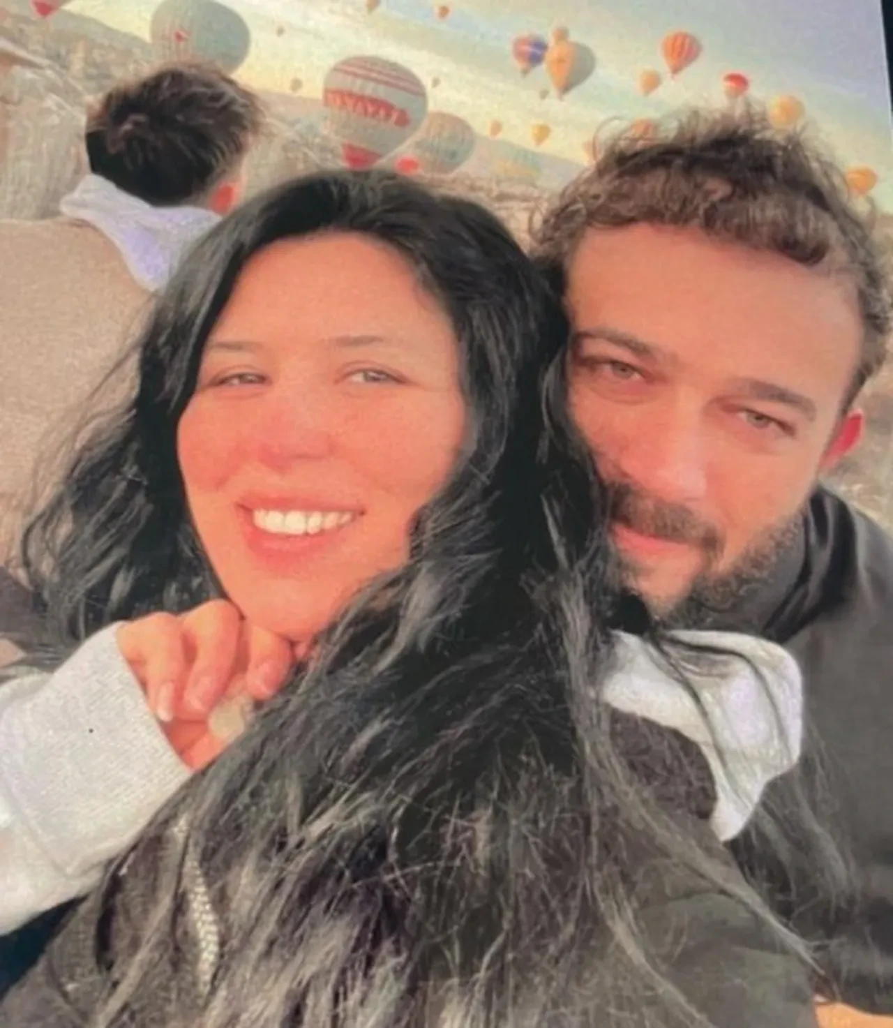 Genç kadının şüpheli ölümü! Kocası ilk kez hakim karşısına çıktı: Bıçakla odaya girdi, sağa sola salladı