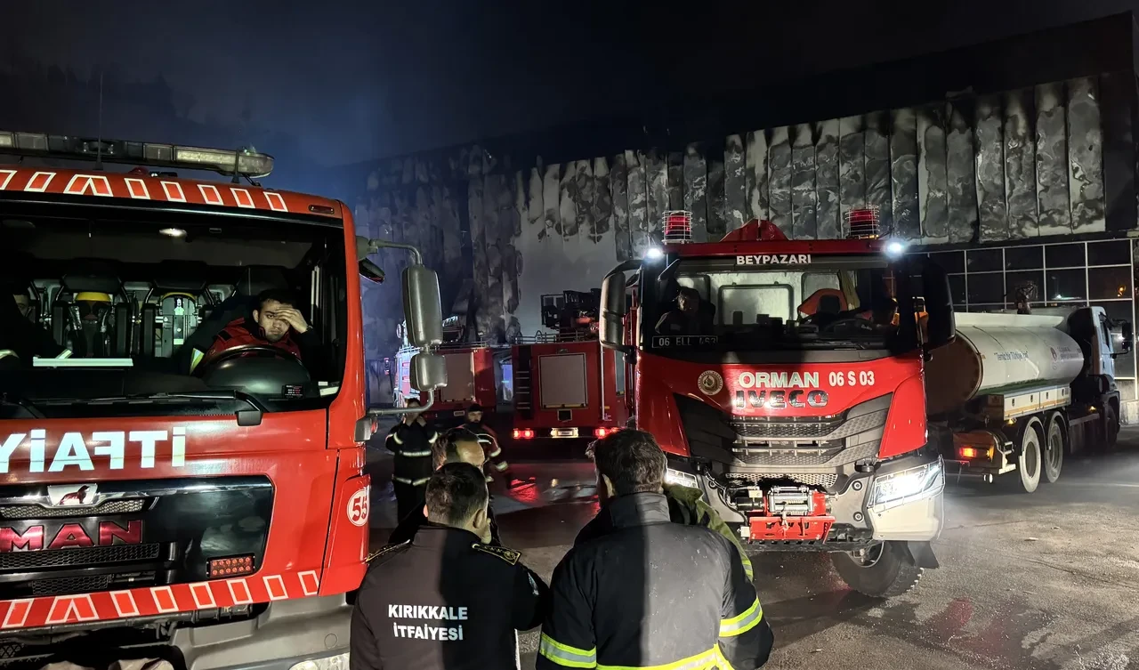 Kırıkkale'de kimya fabrikasında korkutan yangın