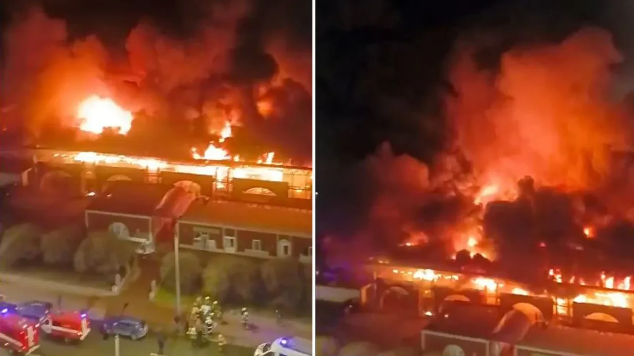 Rusya'da pazar yerinde yangın! Alevlerin yükseldiği yerden onlarca kişi tahliye edildi