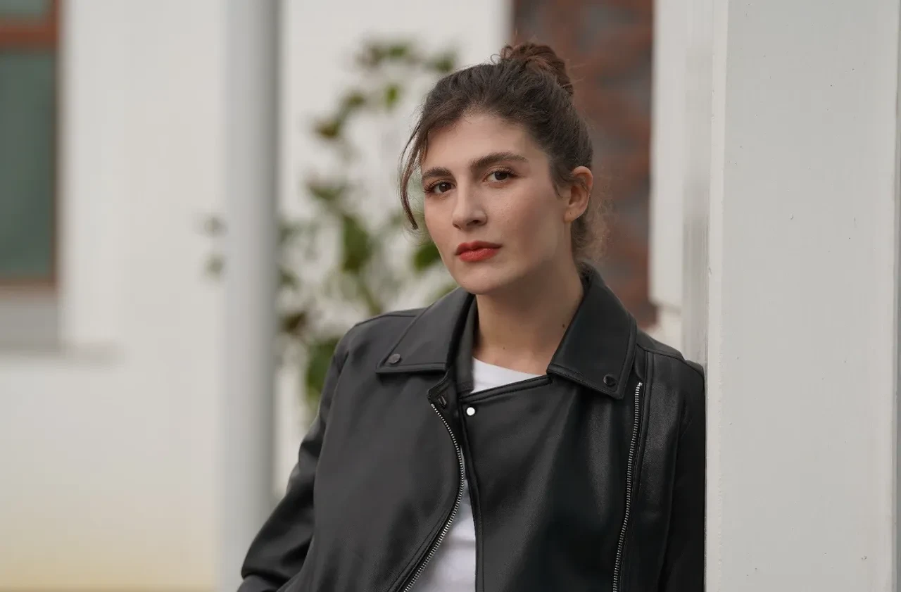 Taşacak Bu Deniz'e Feride geliyor! Naz Çağla Irmak Trabzon'da