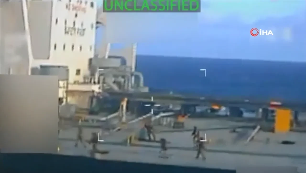 ABD'nin petrol tankerine el koymasının ardından Venezuela'dan sert tepki: Açık bir hırsızlık!