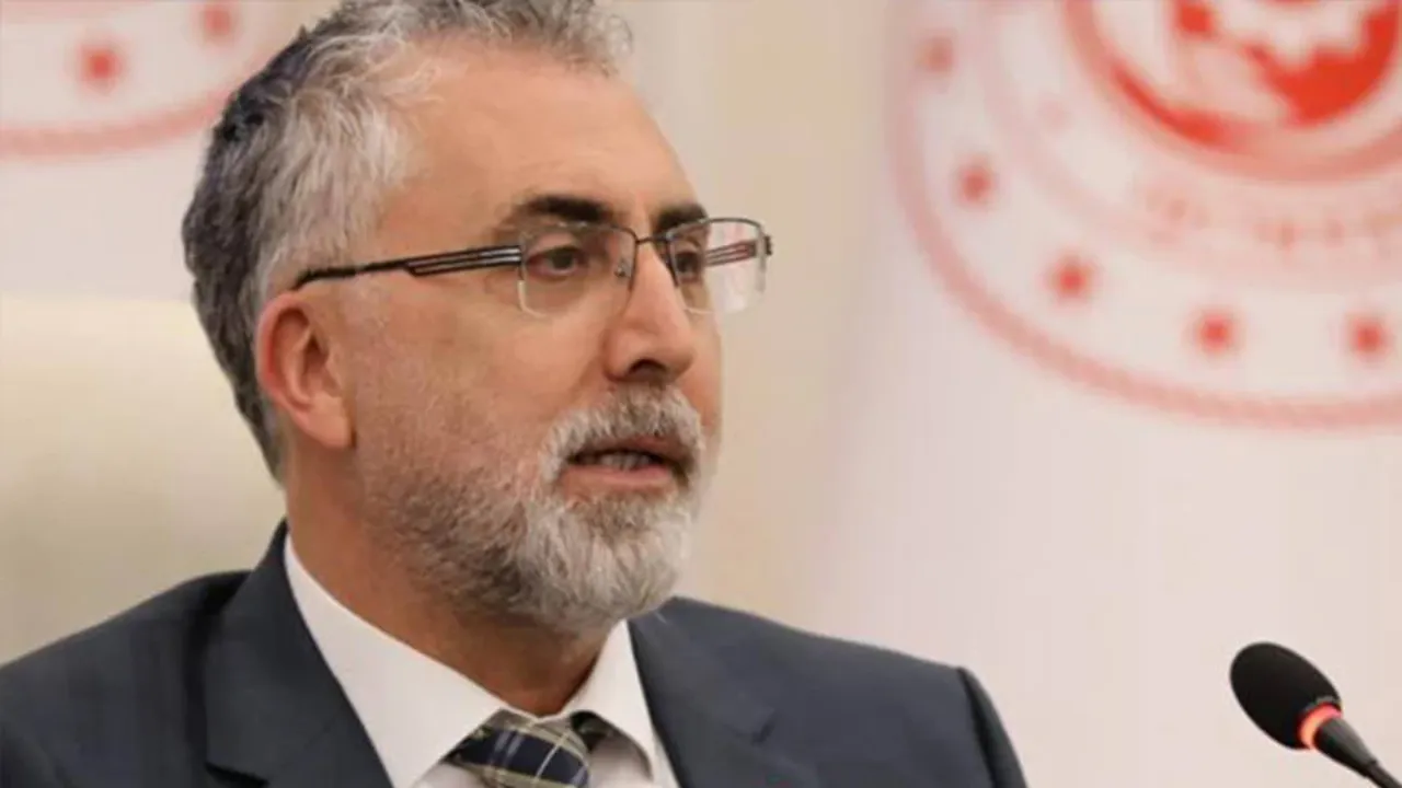 Bakan Işıkhan: Hedeflerimize işçilerle ve işverenlerle birlikte hareket ederek ulaşabiliriz