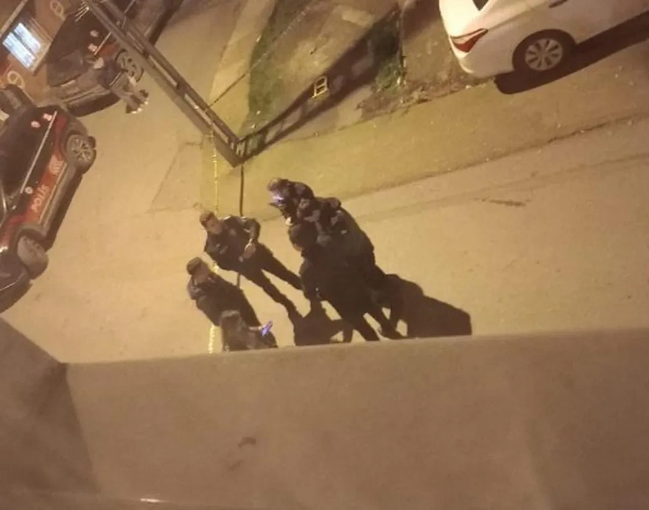 Bir kadın çocuklarının önünde katledildi! Komşuları defalarca uyarmış: "Bu seni bir gün öldürecek"