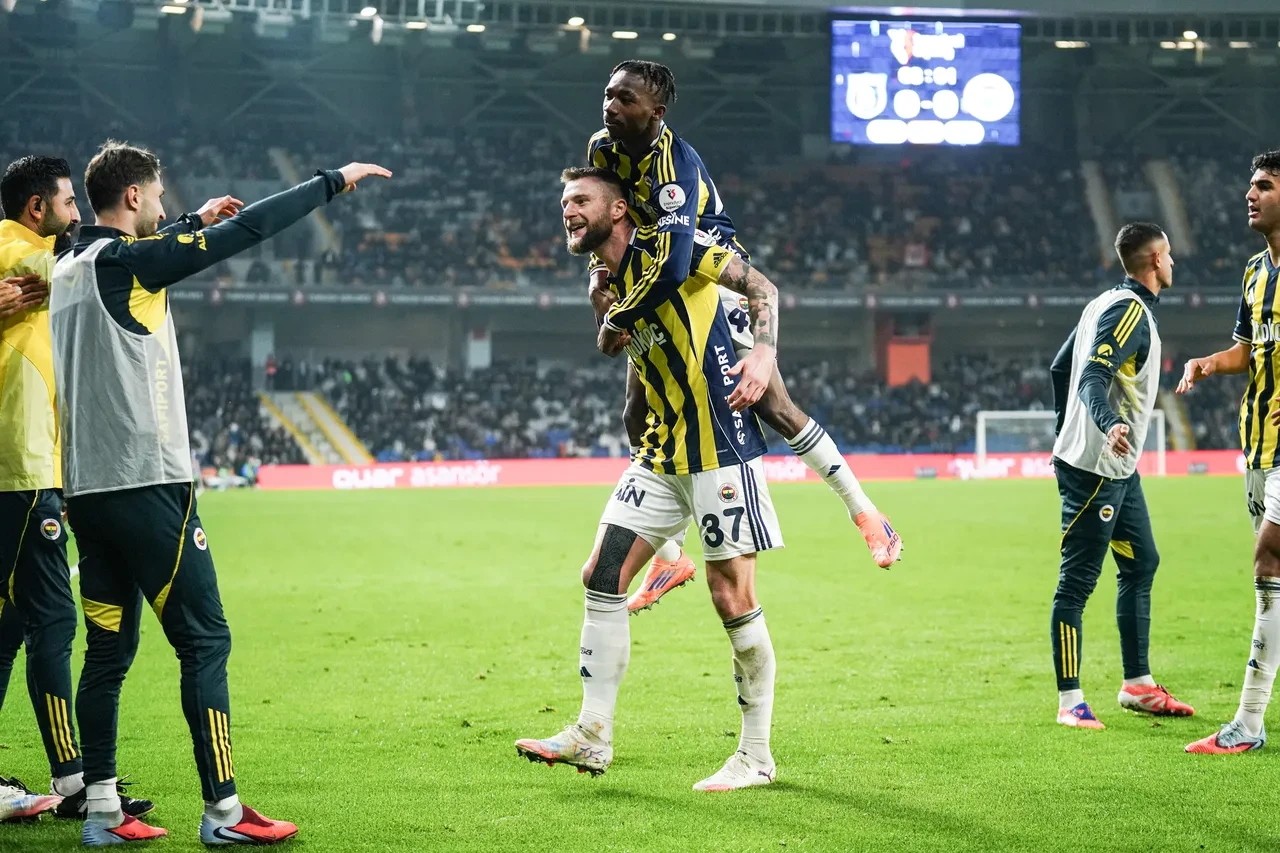 Brann Fenerbahçe maç kadrosu, muhtemel 11! FB'de 10 isim yok