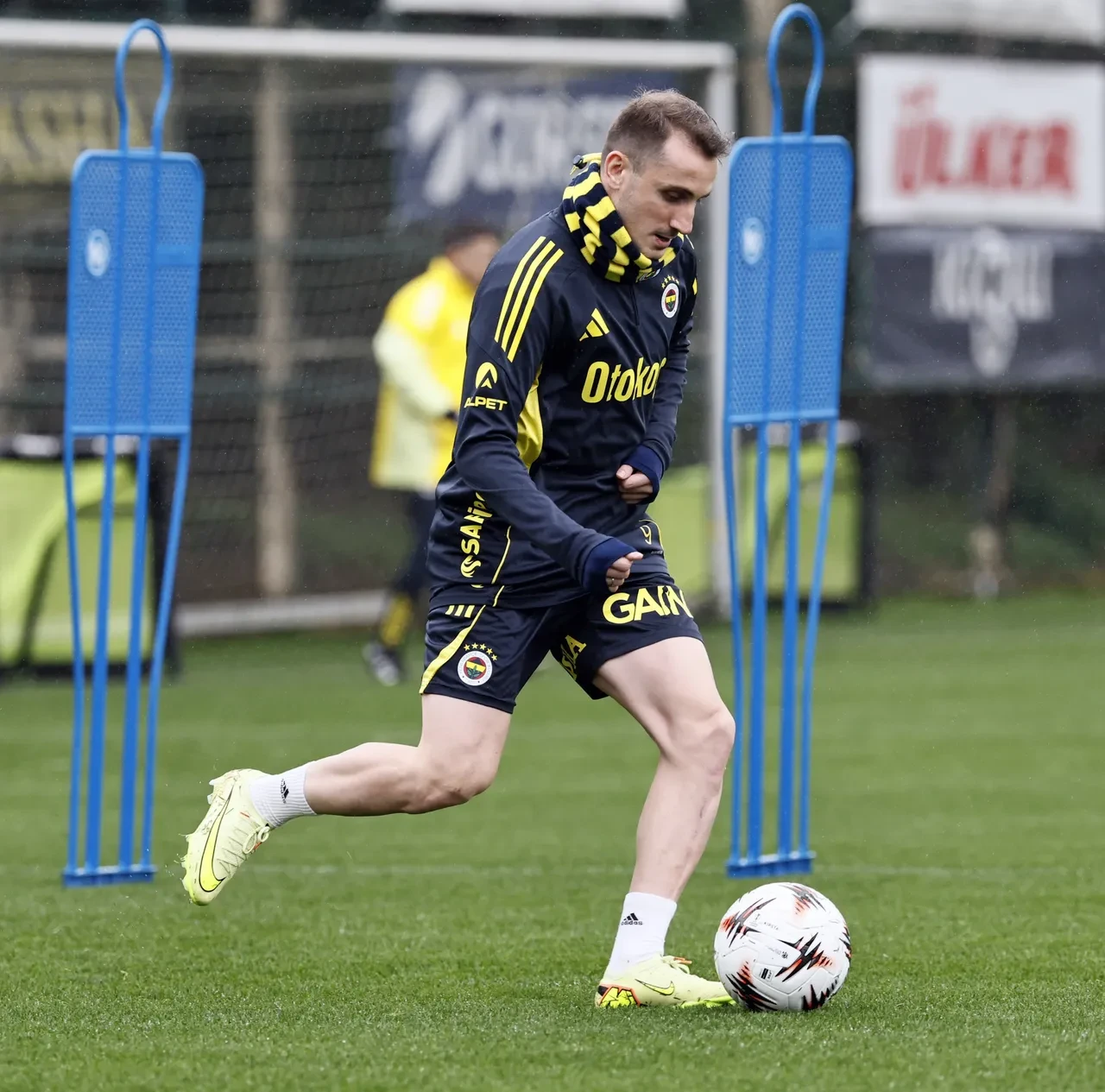 Brann Fenerbahçe maçı canlı hangi kanalda? UEFA Avrupa Ligi maç saati