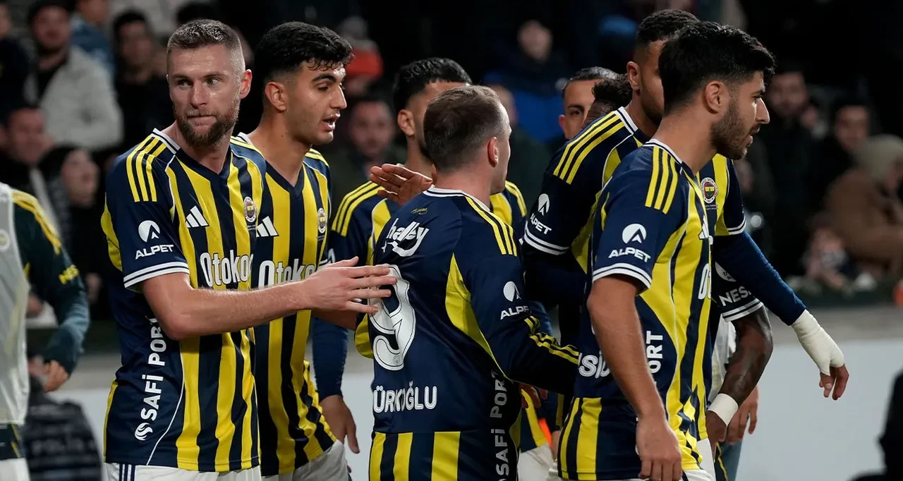 Fenerbahçe'nin kalan maçları! Son 2 UEFA Avrupa Ligi maç kaldı
